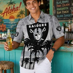 Classic Fade: Las Vegas Raiders Men’s Hawaiian Shirt with Gradient Fade Design
